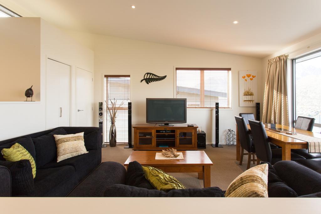 Villa Goldrush # 2 Queenstown Exterior foto